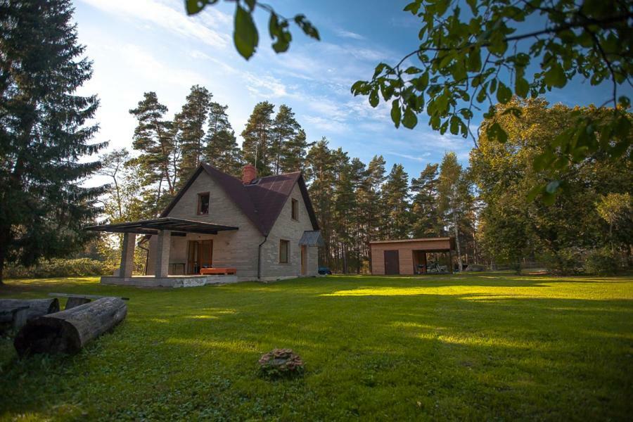 Brivdienu Maja Sauleskrasti Villa Mērsrags Exterior foto